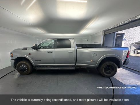 Used 2022 RAM 3500 Limited image 2