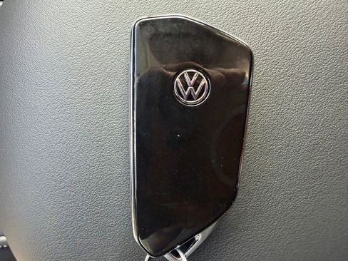 New 2026 Volkswagen Tiguan SE AWD/4WD image 31