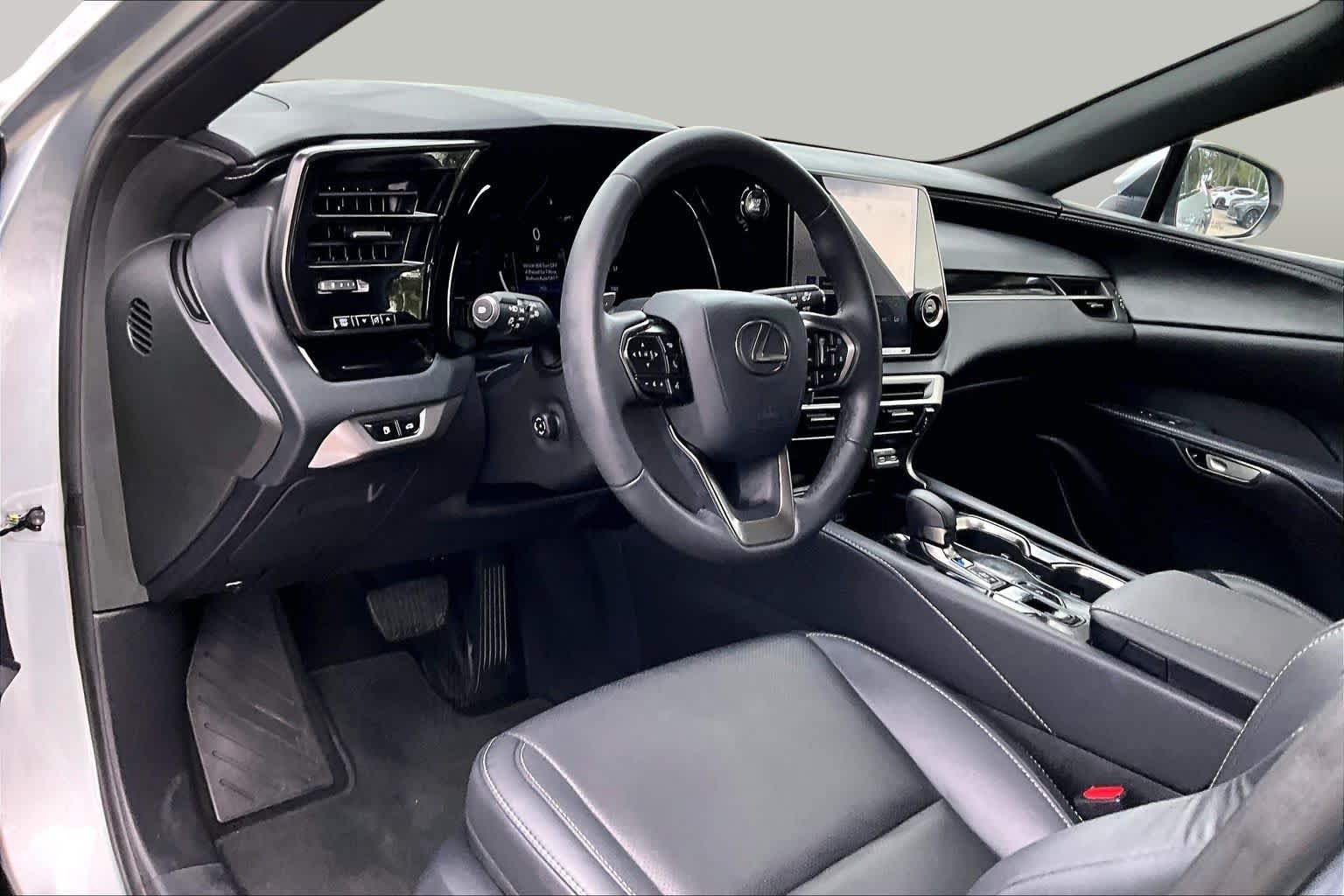 Used 2026 Lexus RX 350 FWD image 18