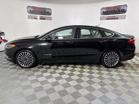 Used 2018 Ford Fusion Platinum image 8