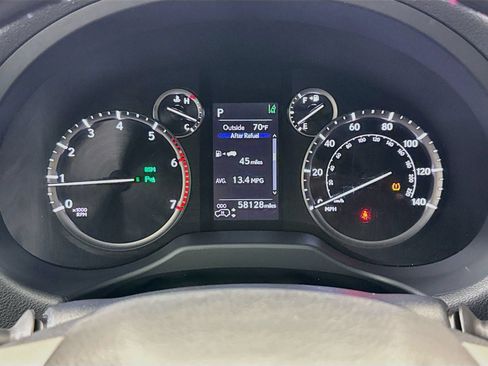 Used 2022 Lexus GX 460 Luxury w/ Off Road Package AWD/4WD image 13
