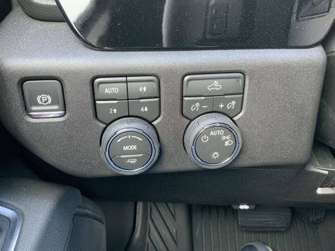 New 2026 Chevrolet Silverado 1500 LT w/ Z71 Off-Road Package image 33