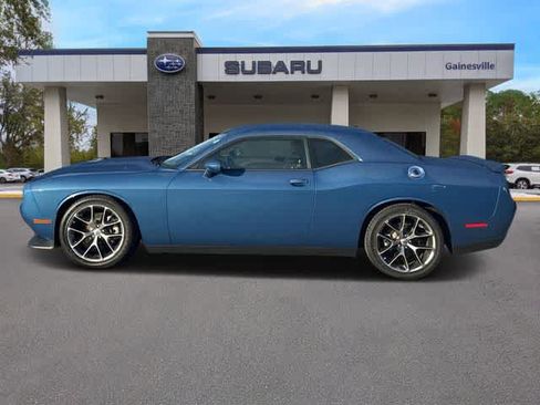 Used 2022 Dodge Challenger GT RWD image 3