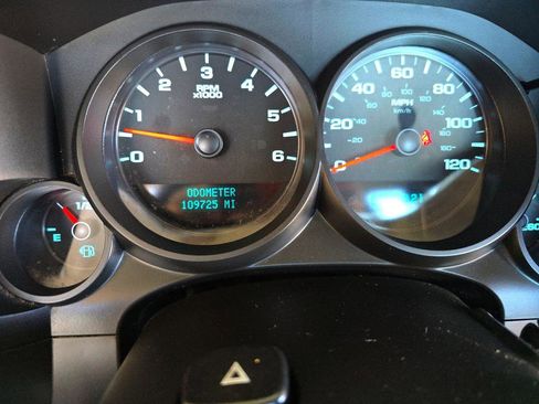 Used 2010 Chevrolet Silverado 1500 W/T w/ LS Package image 17