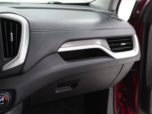 Used 2024 GMC Terrain SLE w/ Driver Convenience Package FWD image 20