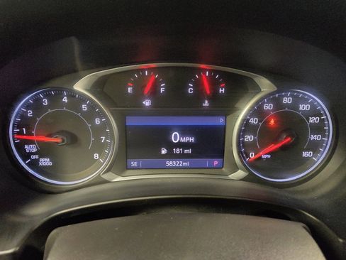 Used 2022 GMC Terrain SLT FWD image 23