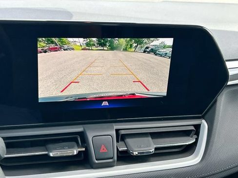 Used 2024 Chevrolet TrailBlazer LS FWD image 31