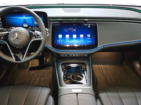Certified 2026 Mercedes-Benz E 350 4MATIC Sedan image 18
