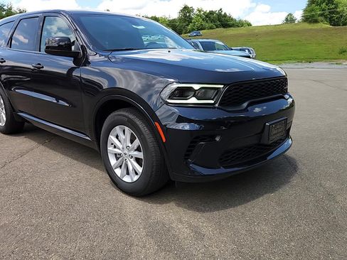Used 2025 Dodge Durango GT RWD image 4