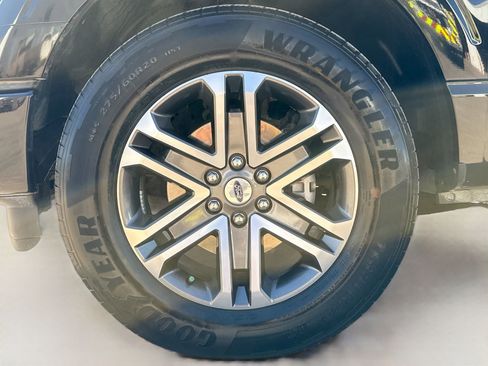 Used 2022 Ford F150 XL w/ STX Appearance Package image 34