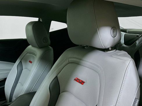 Used 2021 Chevrolet Camaro SS image 21