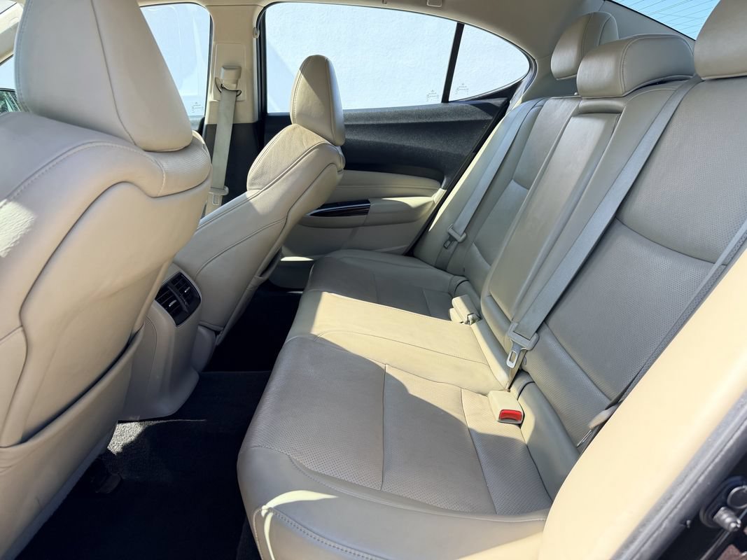 Used 2017 Acura TLX w/ Advance Package FWD image 13
