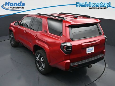 Used 2025 Toyota 4Runner TRD Sport Premium AWD/4WD image 22