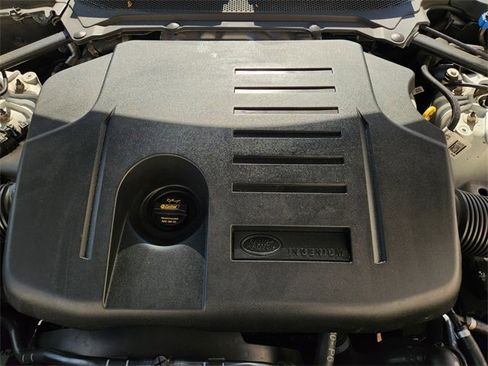 Used 2023 Land Rover Discovery HSE R-Dynamic image 31