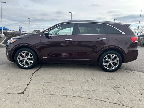 Used 2016 Kia Sorento SX image 4