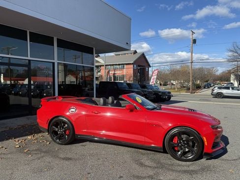 Used 2024 Chevrolet Camaro SS image 18