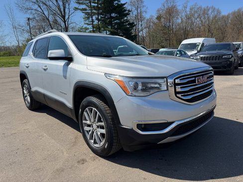 Used 2017 GMC Acadia SLE w/ Driver Alert Package I FWD image 7