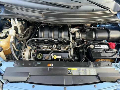 Used 2002 Ford Windstar LX image 9