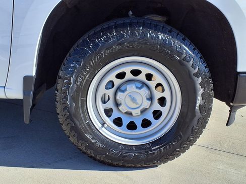 Used 2022 Chevrolet Silverado 1500 W/T w/ WT Value Package image 10