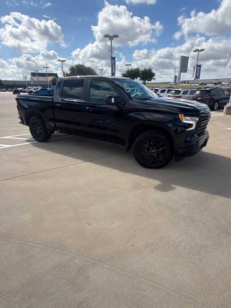 Used 2024 Chevrolet Silverado 1500 RST AWD/4WD image 10