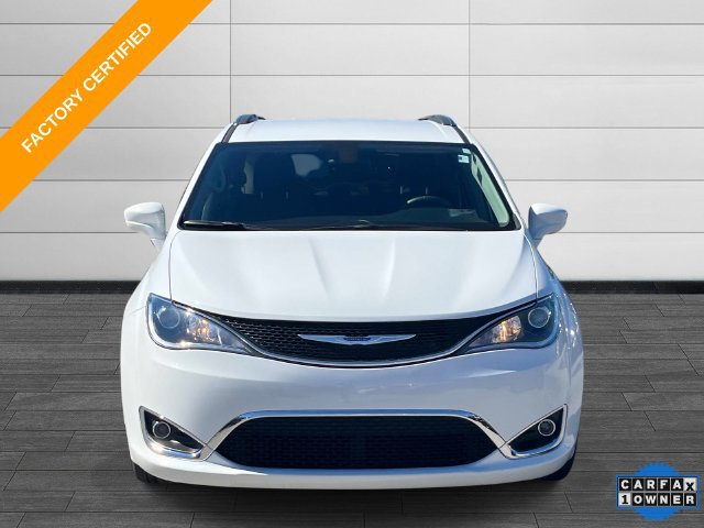 Used 2019 Chrysler Pacifica Touring-L FWD image 9