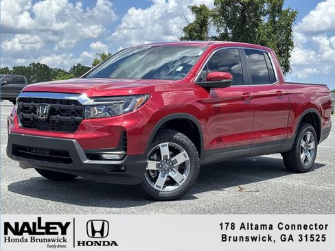 Used 2025 Honda Ridgeline RTL image 2