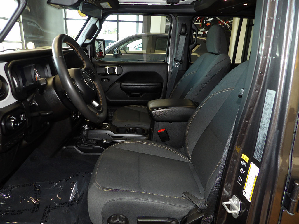 Used 2024 Jeep Wrangler Unlimited Sport AWD/4WD image 27