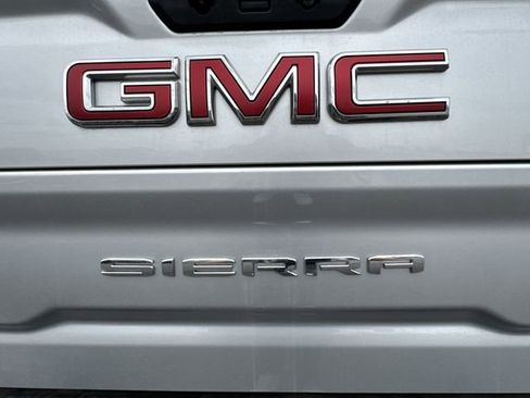 Used 2022 GMC Sierra 2500 SLE image 30