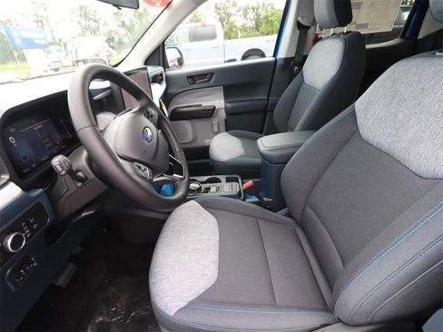 New 2025 Ford Maverick XLT w/ XLT Luxury Package image 2