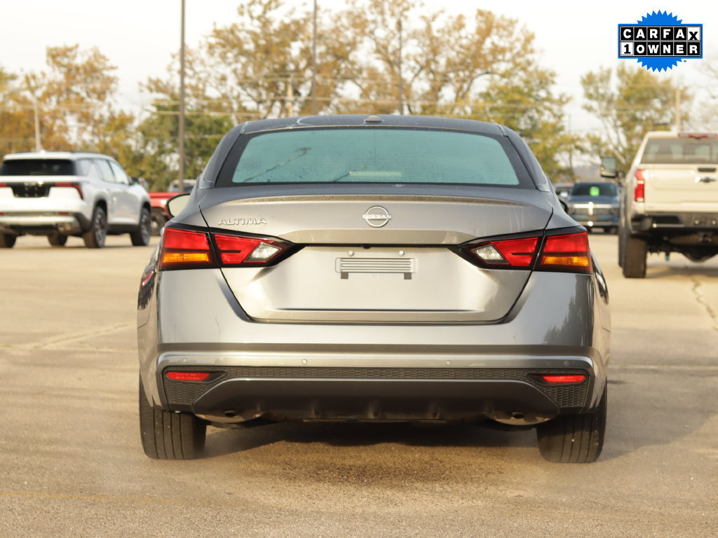 Used 2025 Nissan Altima 2.5 SV FWD image 6