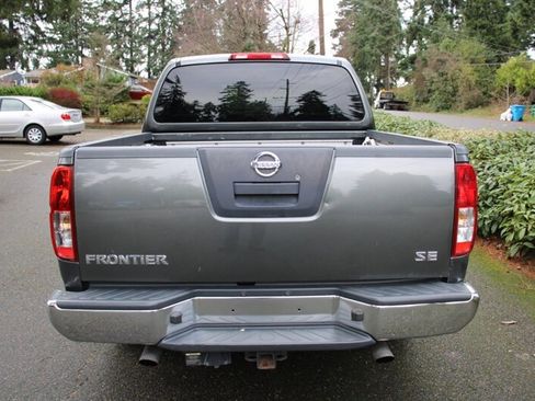 Used 2006 Nissan Frontier SE w/ (P01) Power Pkg image 10