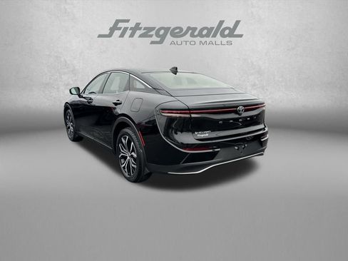 Used 2024 Toyota Crown XLE image 5