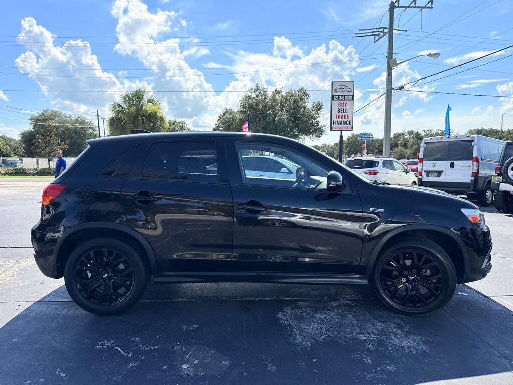 Used 2019 Mitsubishi Outlander Sport LE FWD image 3