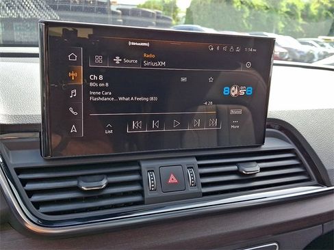 Certified 2023 Audi Q5 2.0T Premium Plus w/ Premium Plus Package image 19