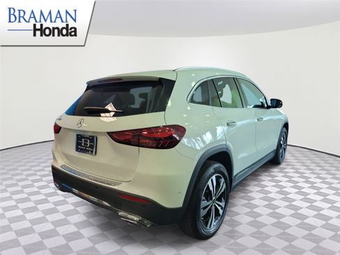 Used 2025 Mercedes-Benz GLA 250 image 3