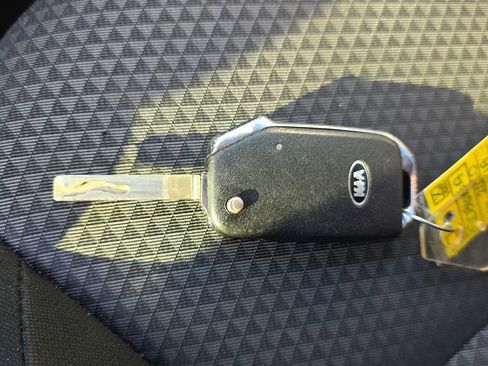 Used 2020 Kia Soul LX image 26