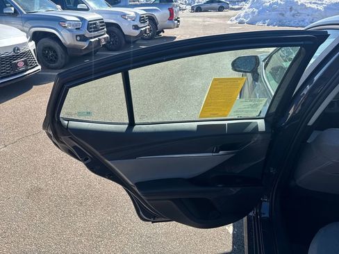 New 2026 Toyota Camry Hybrid image 15