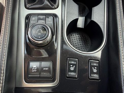 Used 2023 Nissan Maxima SL FWD image 24