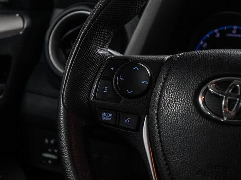 Certified 2018 Toyota RAV4 LE image 16