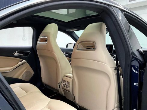 Used 2017 Mercedes-Benz CLA 250 image 46