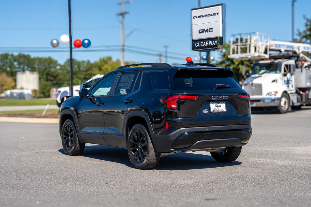 New 2027 GMC Terrain Elevation w/ Elevation Premium Package FWD image 5