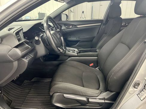 Used 2018 Honda Civic Sport image 19