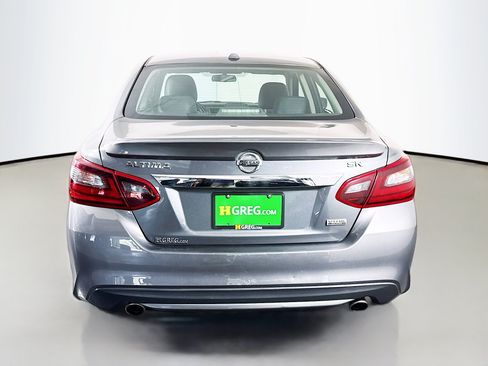 Used 2018 Nissan Altima 2.5 SR w/ SR Special Edition FWD image 8