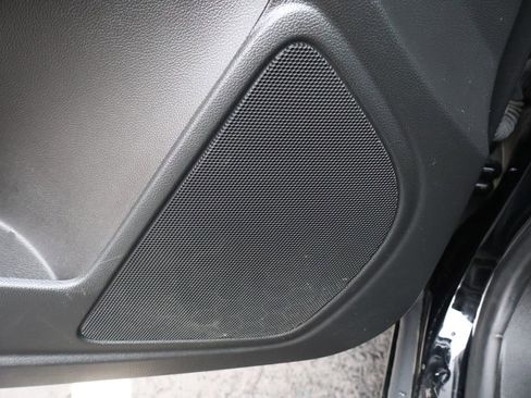 Certified 2022 Chevrolet Colorado LT w/ Fleet Safety Package image 20