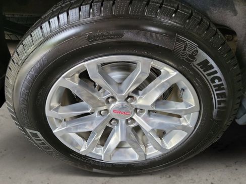 Used 2019 GMC Sierra 1500 SLT w/ SLT Premium Package image 13