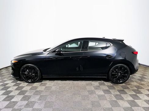 New 2026 MAZDA MAZDA3 Hatchback w/Premium Plus Pkg image 4