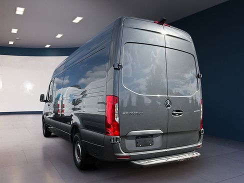 New 2025 Mercedes-Benz Sprinter 2500 image 2