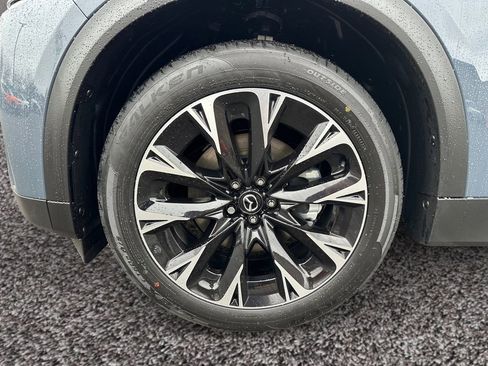 New 2026 MAZDA CX-90 Plug-In Hybrid w/ Premium Plus AWD/4WD image 10