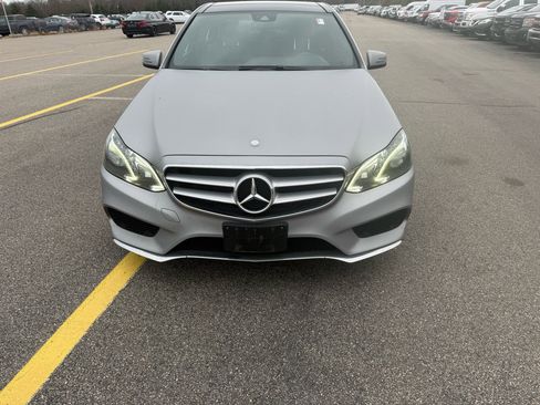 Used 2014 Mercedes-Benz E 350 4MATIC Sedan w/ Premium 1 Package image 3