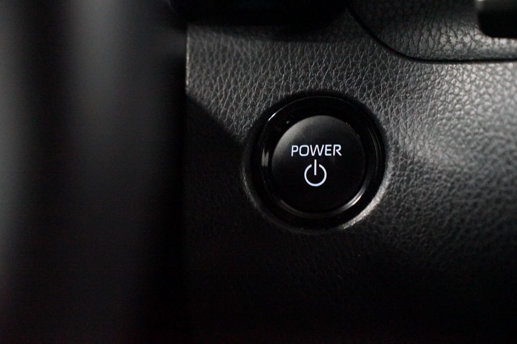Certified 2025 Toyota Camry SE FWD image 24